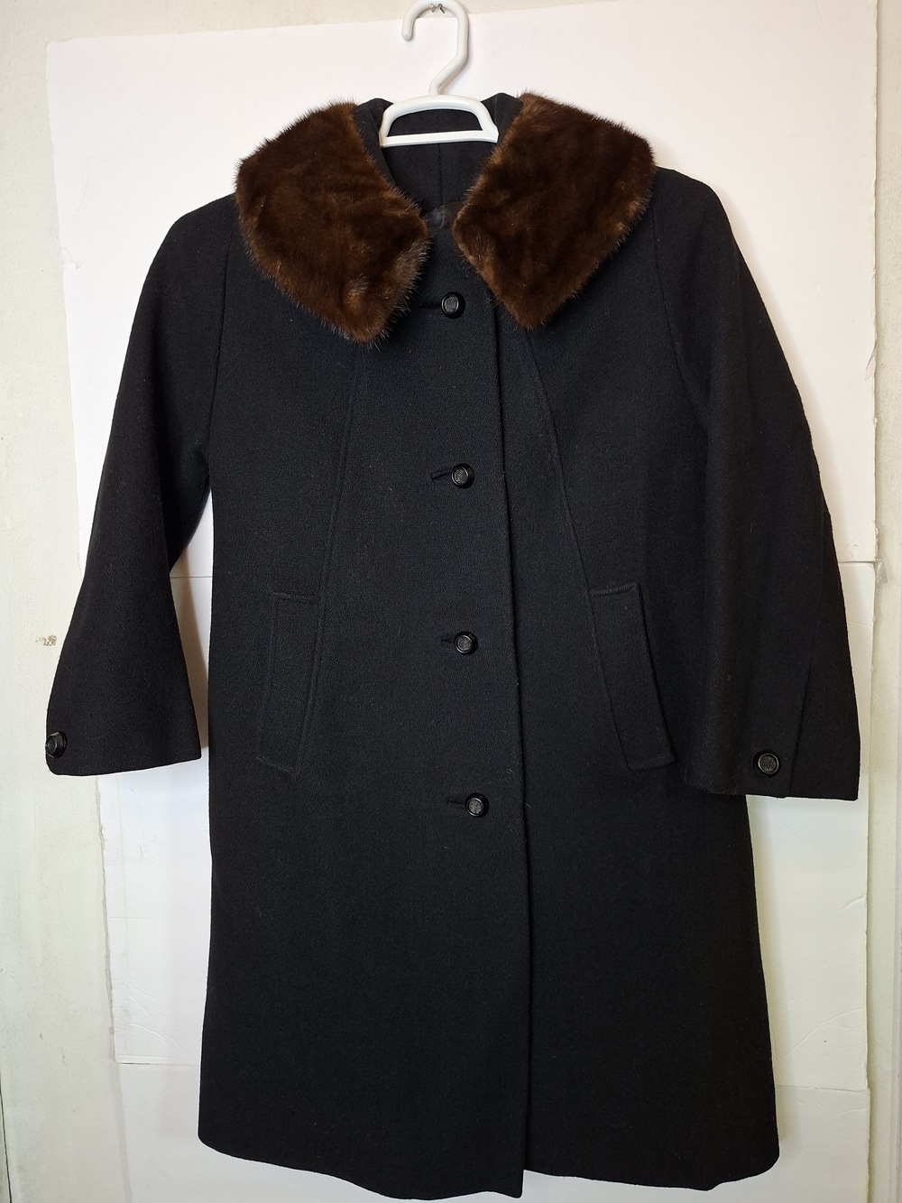 Classic Black Wool Coat with Brown Faux Fur Collar